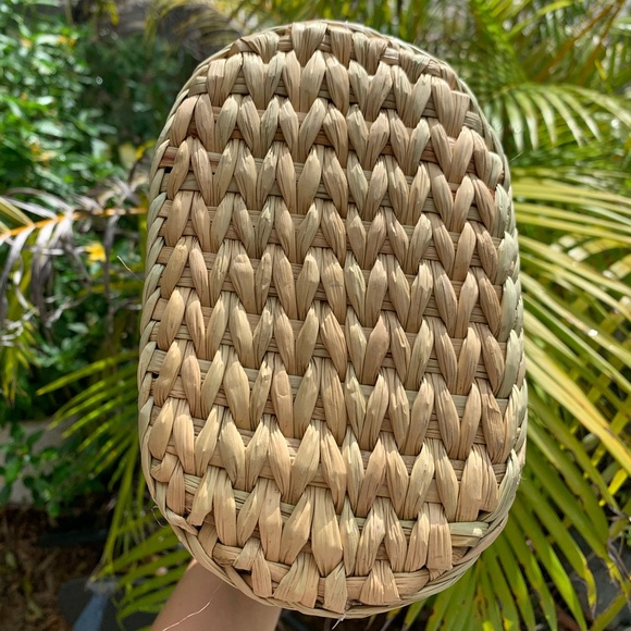 Poolside x J Crew Woven straw basket bag NWT ! - Picture 4 of 8